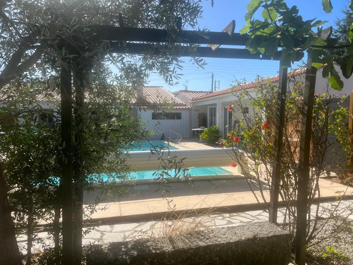 Gite Les Portes D'Oleron Bourcefranc Bagian luar foto